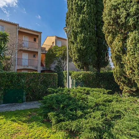 Les Canoubiers I By Interhome Lejlighed La Londe-les-Maures