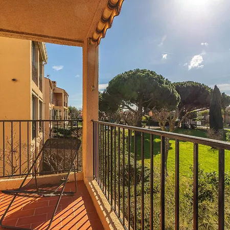 Lejlighed Les Canoubiers I By Interhome La Londe-les-Maures
