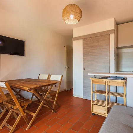 Les Canoubiers I By Interhome Lejlighed
